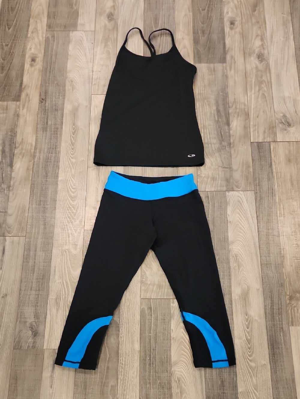 Bundle Venus Black Active Leggings And Champion Tank XS